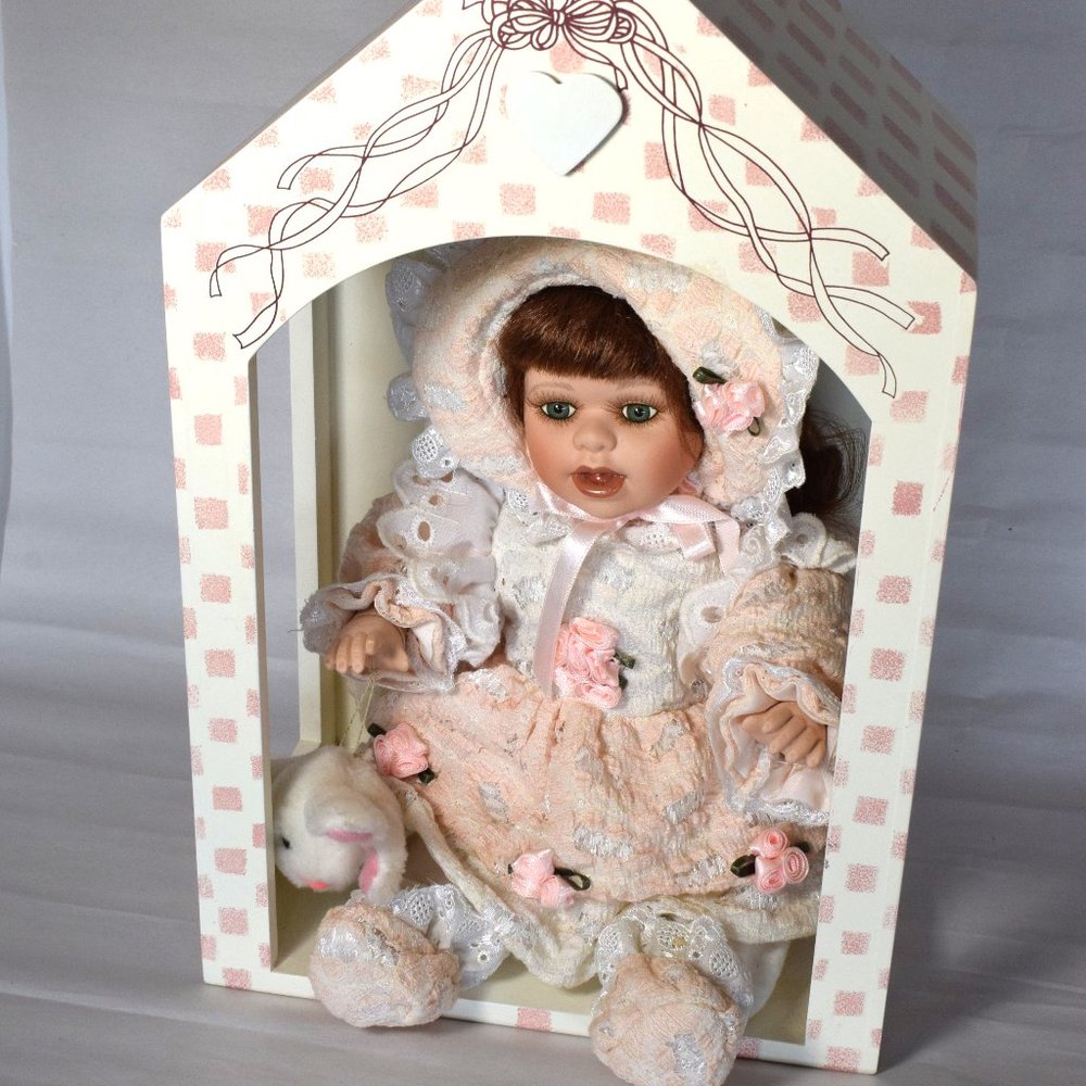 Original Pamela Doll with Certificate, New, year 2000